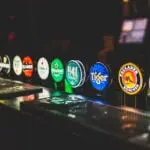 Kryptovaluutalla on vielä matkaa maksuvälineeksi baareissa